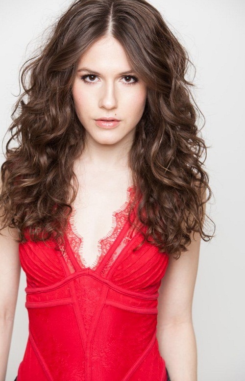 Erin Sanders Photos